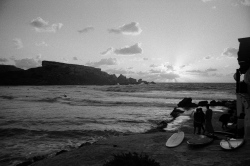 Surfers à Ghajn tuffieha