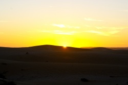 Coucher de soleil dans les dunes